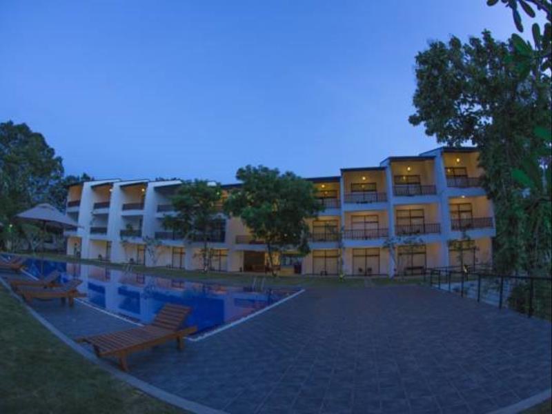 Grand Tamarind Lake Kataragama Extérieur photo